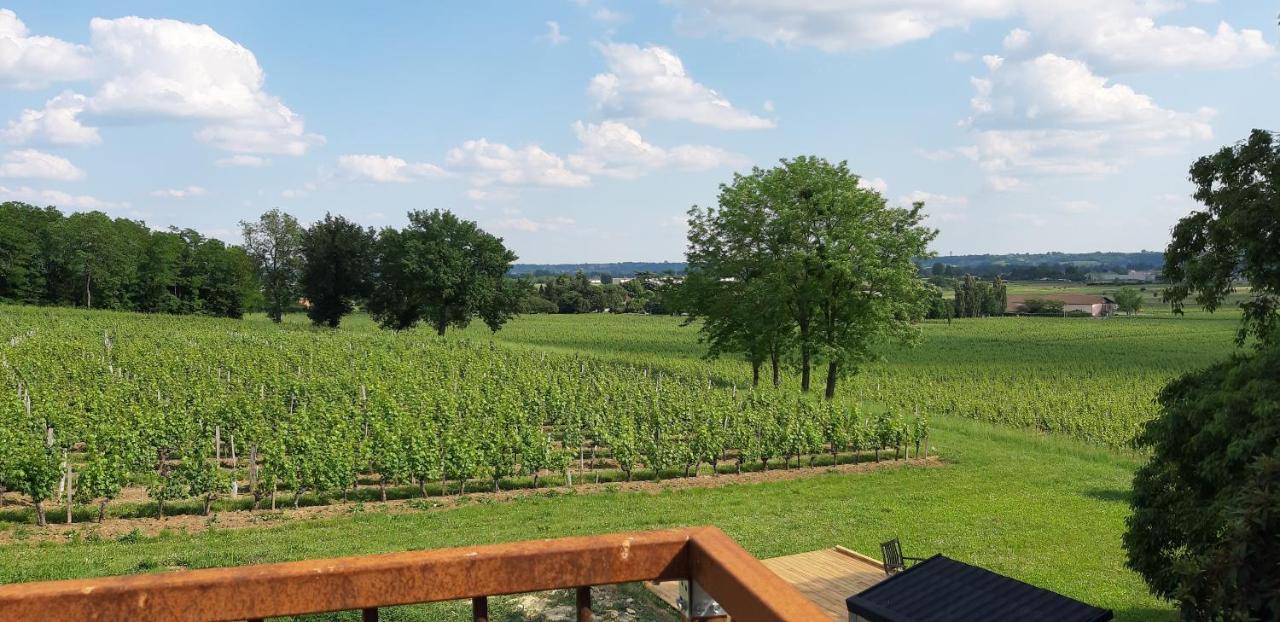 Bed and breakfast A L'OMBRE DE LA TREILLE -Proche Saint-Emilion Extérieur photo