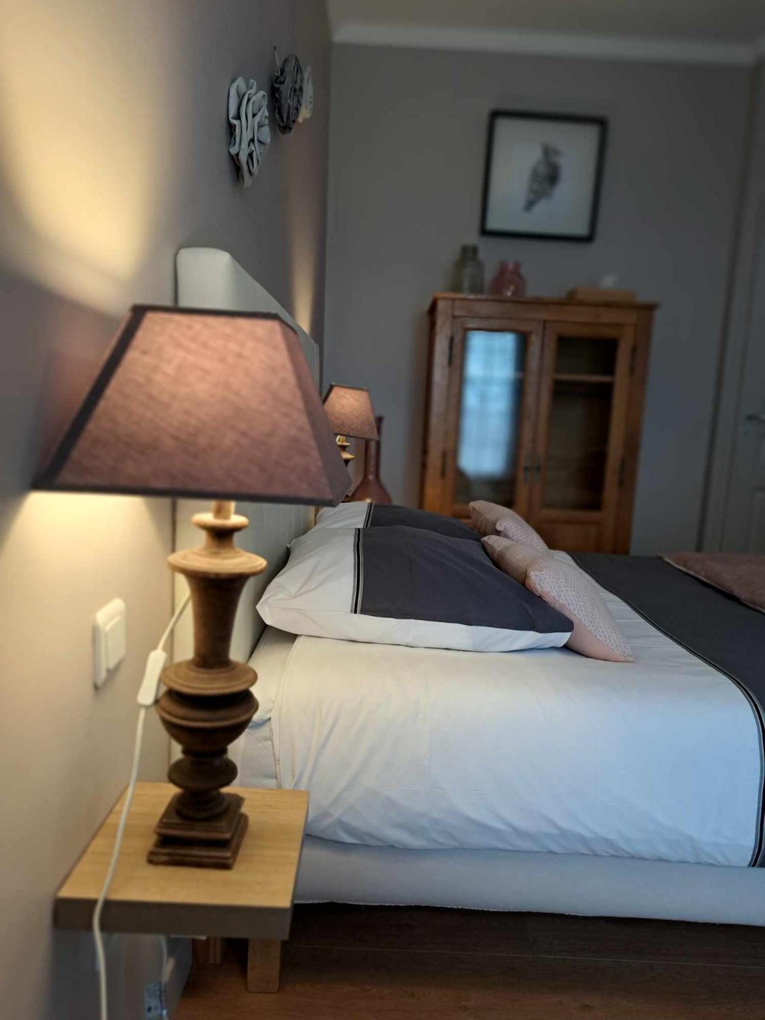 Bed and breakfast A L'OMBRE DE LA TREILLE -Proche Saint-Emilion Extérieur photo