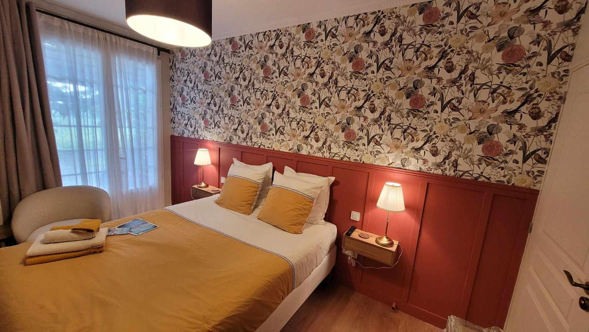 Bed and breakfast A L'OMBRE DE LA TREILLE -Proche Saint-Emilion Extérieur photo