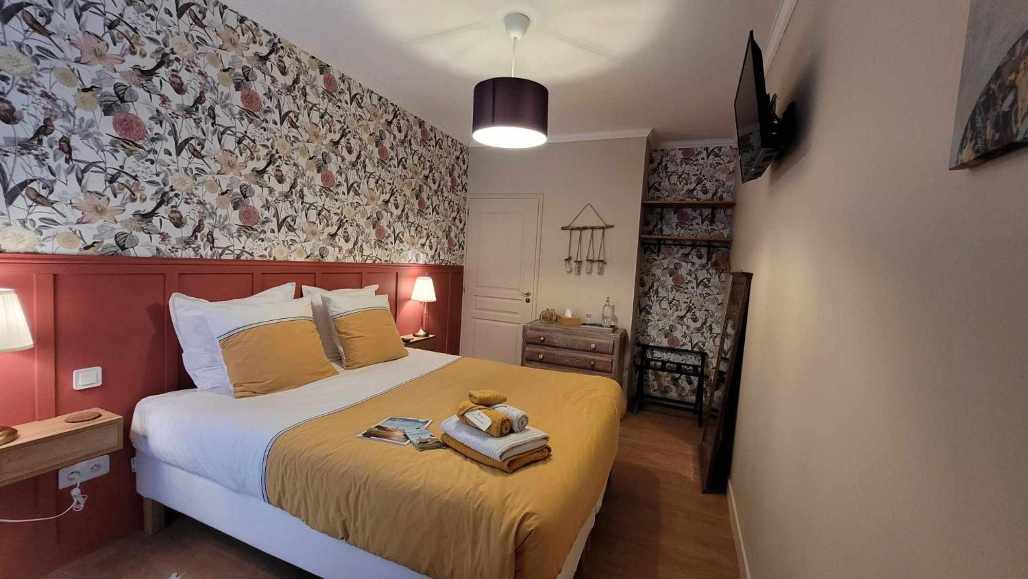 Bed and breakfast A L'OMBRE DE LA TREILLE -Proche Saint-Emilion Extérieur photo